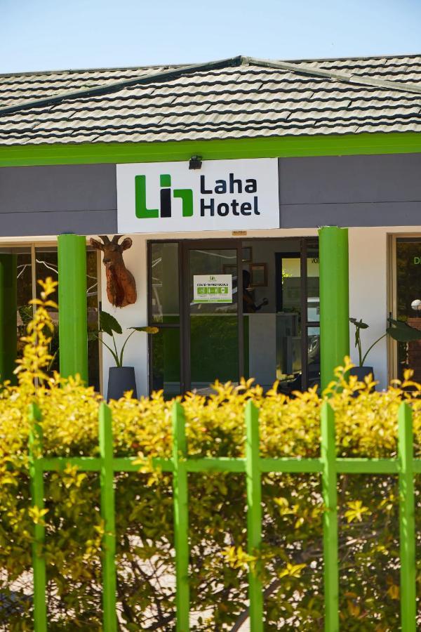 Laha Hotel Maun Ngoại thất bức ảnh